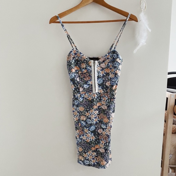 MINKPINK Brianna Floral Mini-Dress - Picture 7 of 7